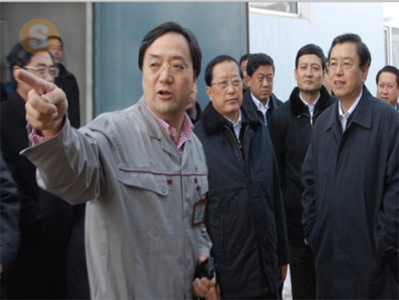 2012年3月21日中共中央政治局常委、全國人大常委會委員長張德江同志（時任國務(wù)院副總理）蒞臨公司視察